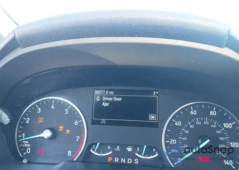 2018 Ford Ecosport Titanium из США, поврежденный, VIN MAJ6P1WLXJC184897